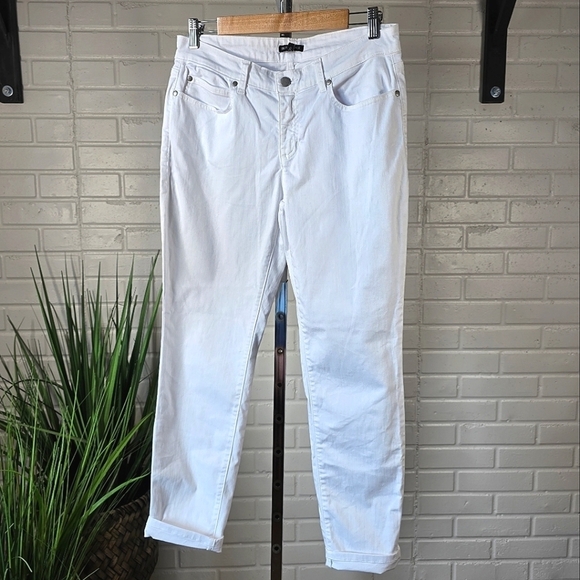 Eileen Fisher Denim - Eileen Fisher White Organic Cotton Denim Slim Jeans Size 8